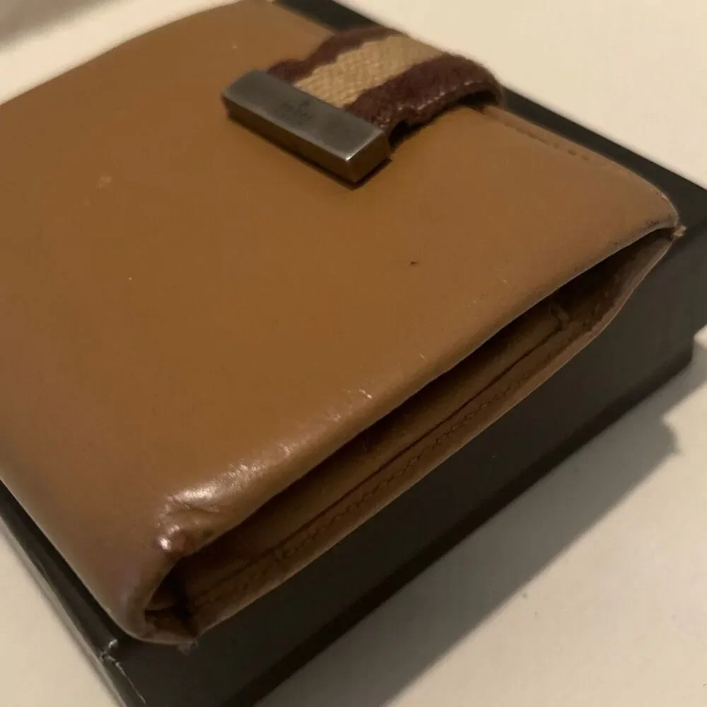 Gucci Compact Bifold Wallet Camel Tan Leather Stripe Flap Neutral Luxury Preppy